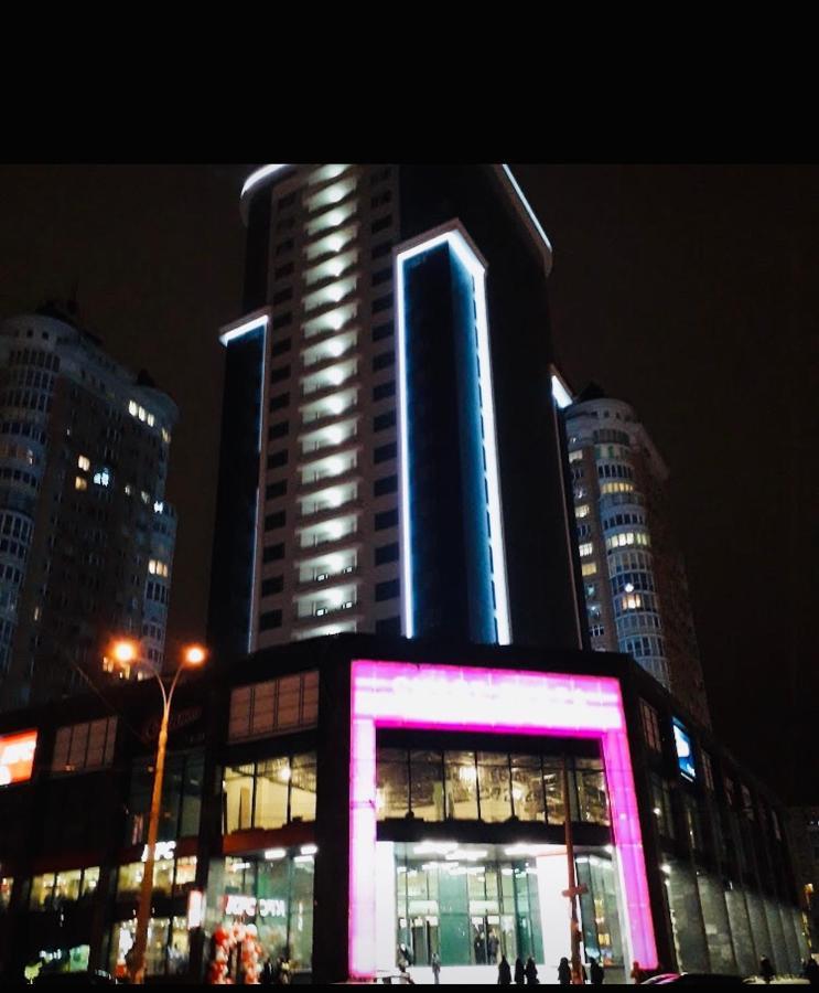 Apartment Smart Plaza Obolon' Kijev Kültér fotó
